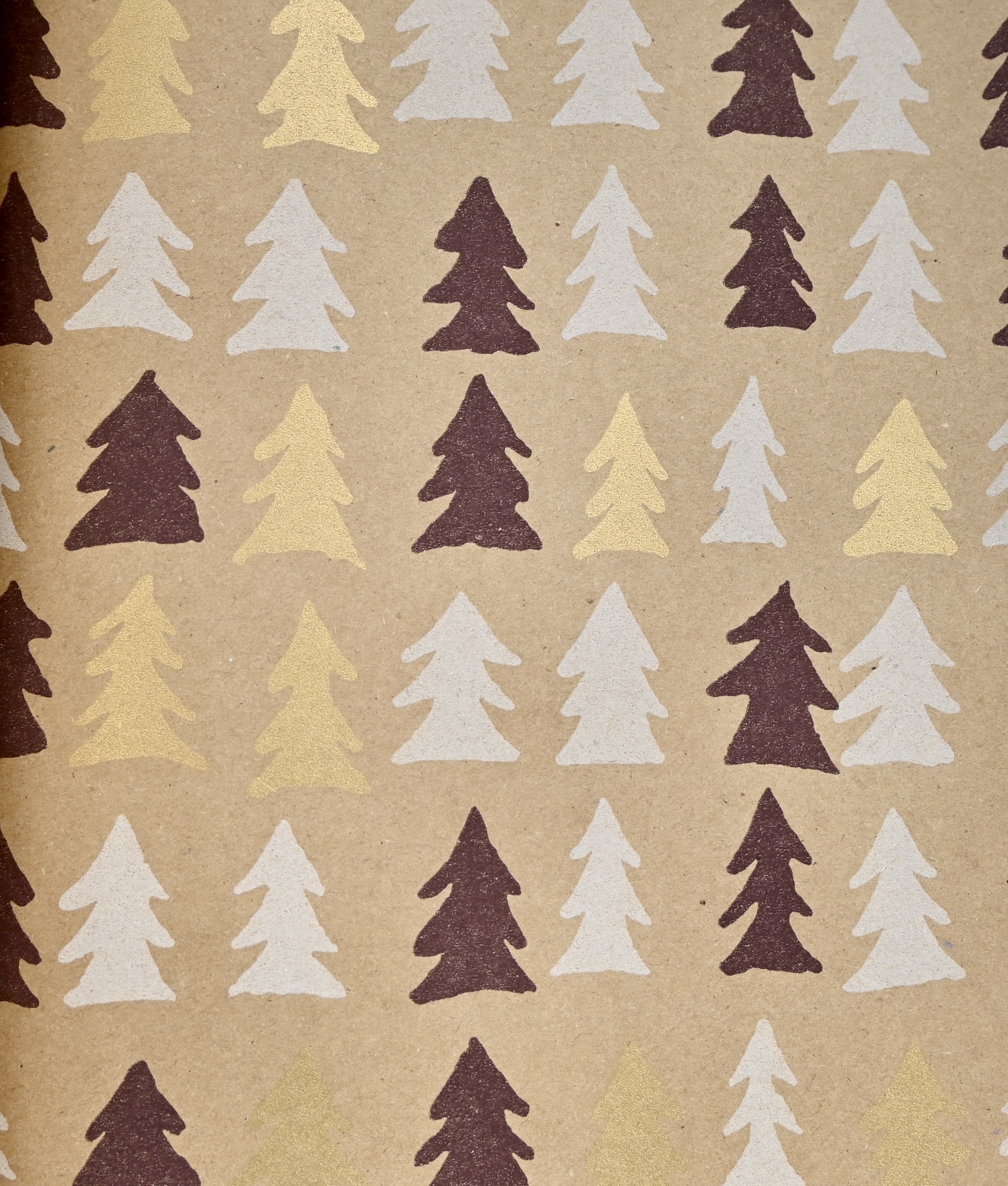 Weihnachts-Geschenkpapier Skandinavischer Tannenwald 50 cm x 50 m für Großhändler, winterlicher Tannenwald in skandinavischem Stil