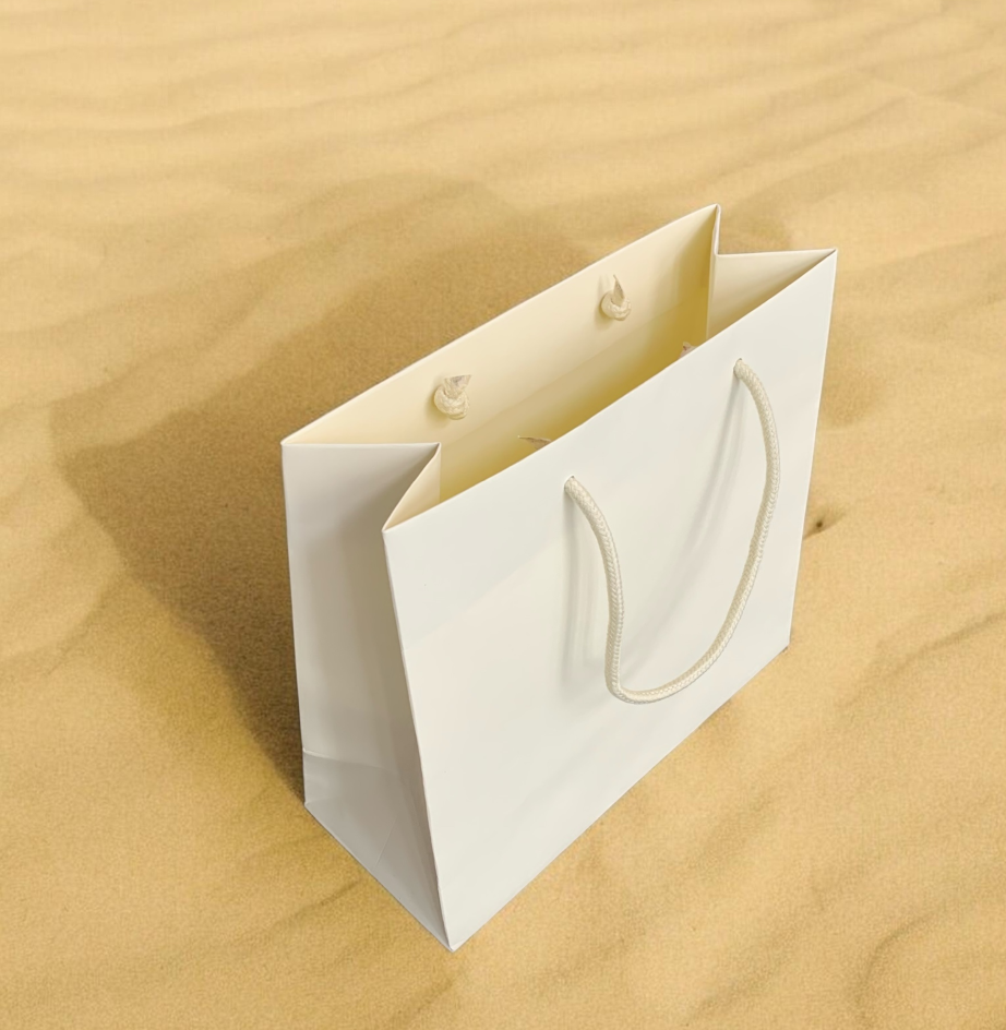 Alle Größen der Papiertragetasche Sahara FT Sand, 10 Stück Packung, Papiertaschen für Geschenke