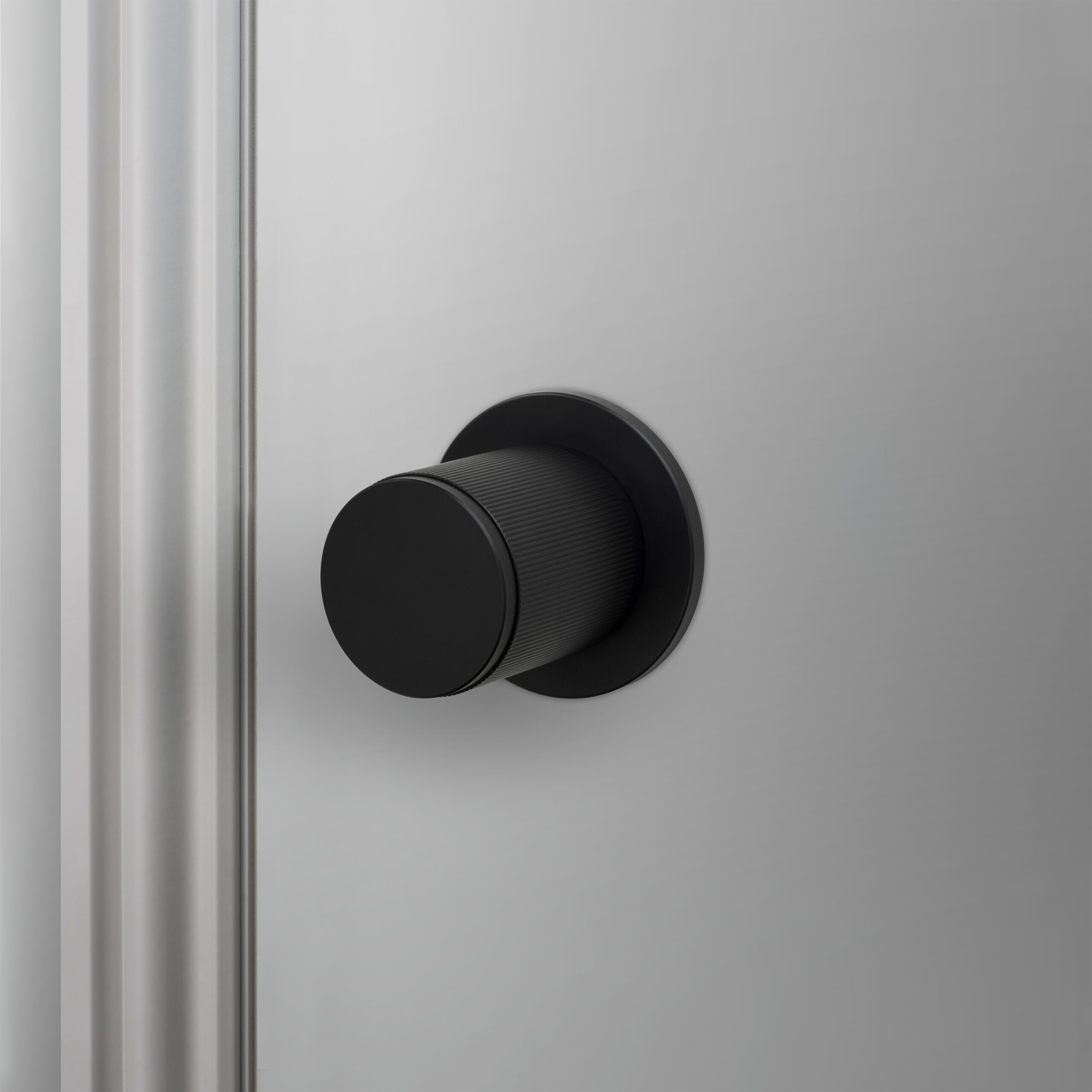 TÜRKNAUF-SET / LINEAR / WELDERS BLACK TÜRKNAUF-SET / LINEAR / WELDERS BLACK